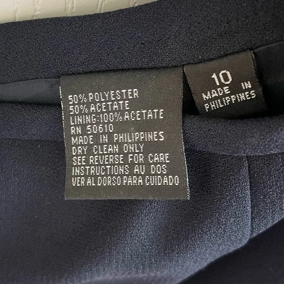 Kasper Women’s Navy Blue 2 Piece Suit Size 10 - Picture 6 of 7